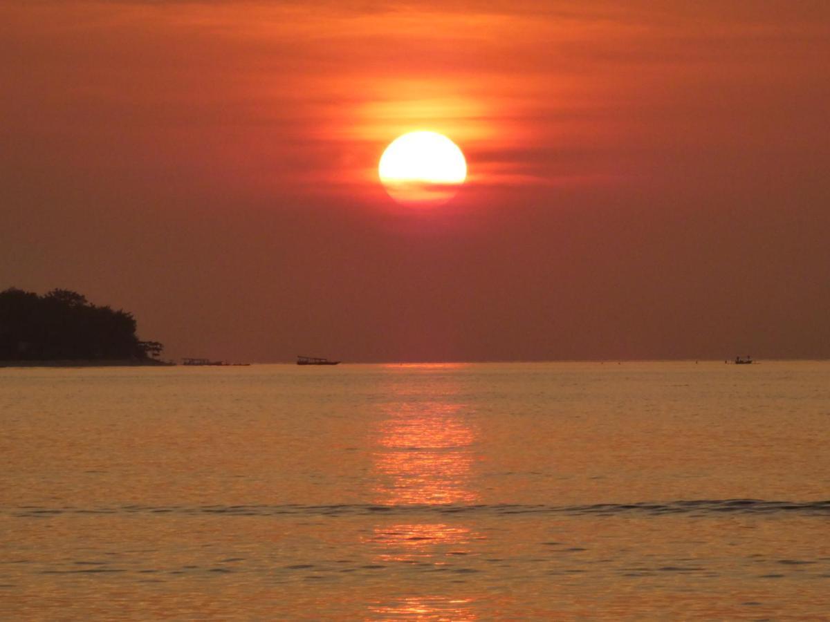 La Siesta Bungalows Only Adults Gili Air Exterior foto