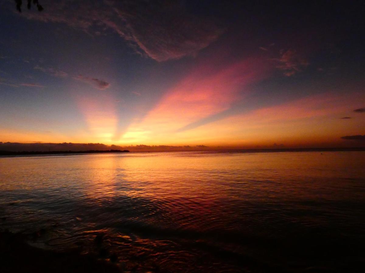 La Siesta Bungalows Only Adults Gili Air Exterior foto