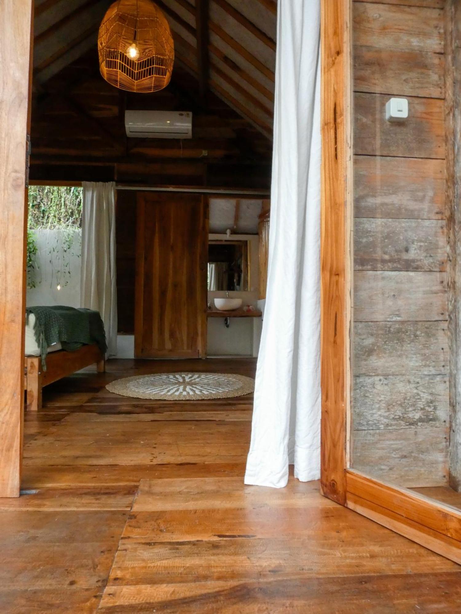 La Siesta Bungalows Only Adults Gili Air Exterior foto